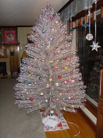 christmas tree ornaments mod shawn flickr 2012 25 2