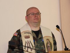 Worship Service at St. Francis Newman Center to honor veterans 20161113