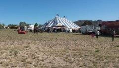 Circus Big Top goes up in Hurley 040917